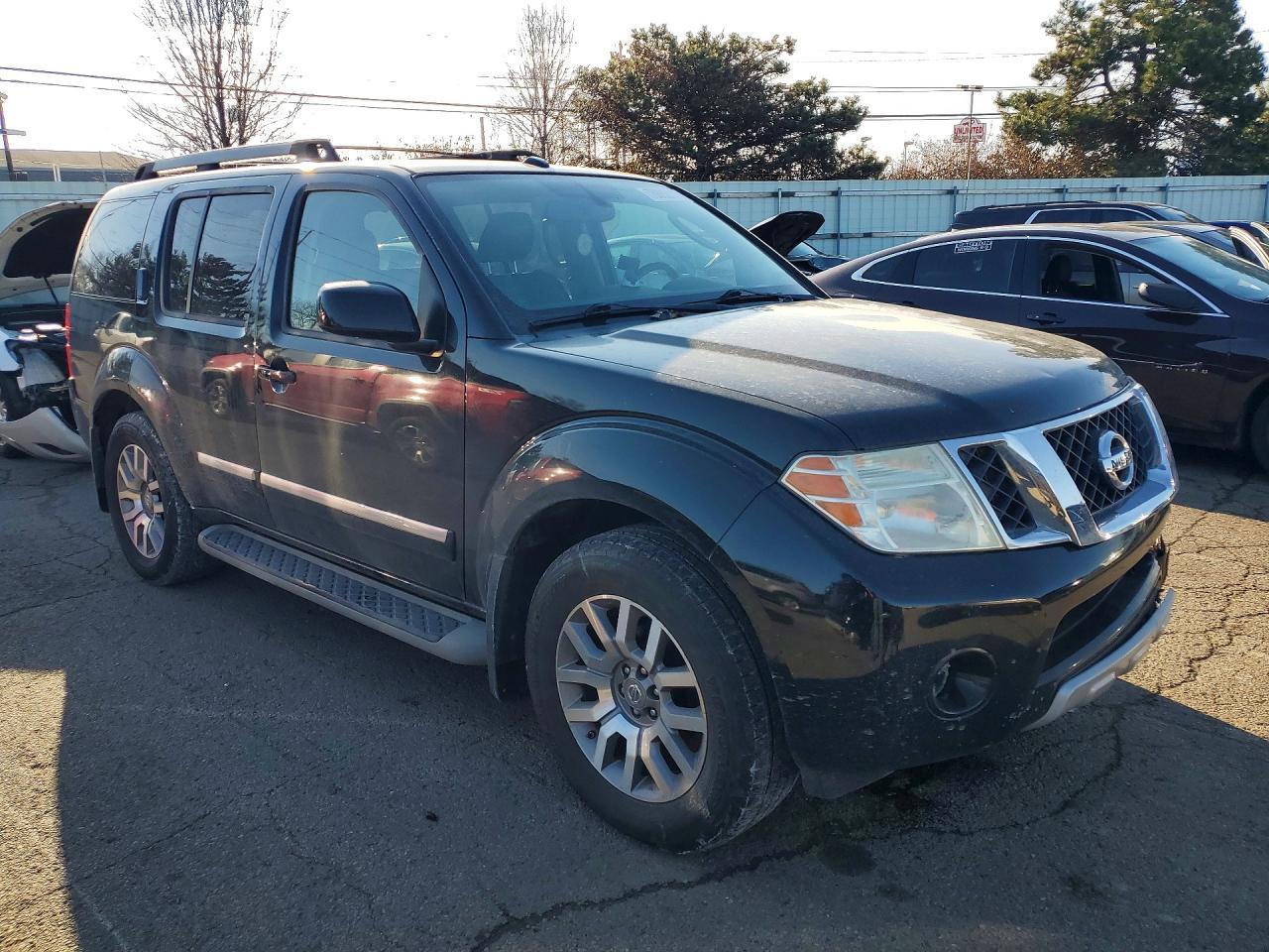 2010 NISSAN PATHFINDER