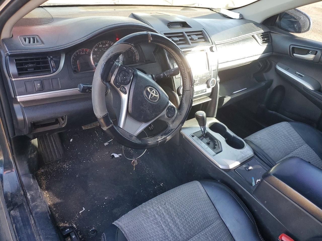 2012 TOYOTA CAMRY