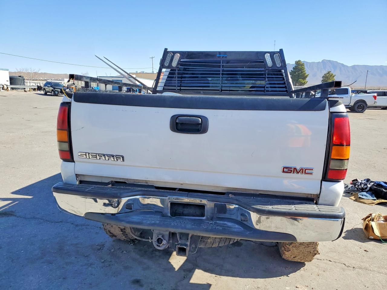 2005 GMC Sierra