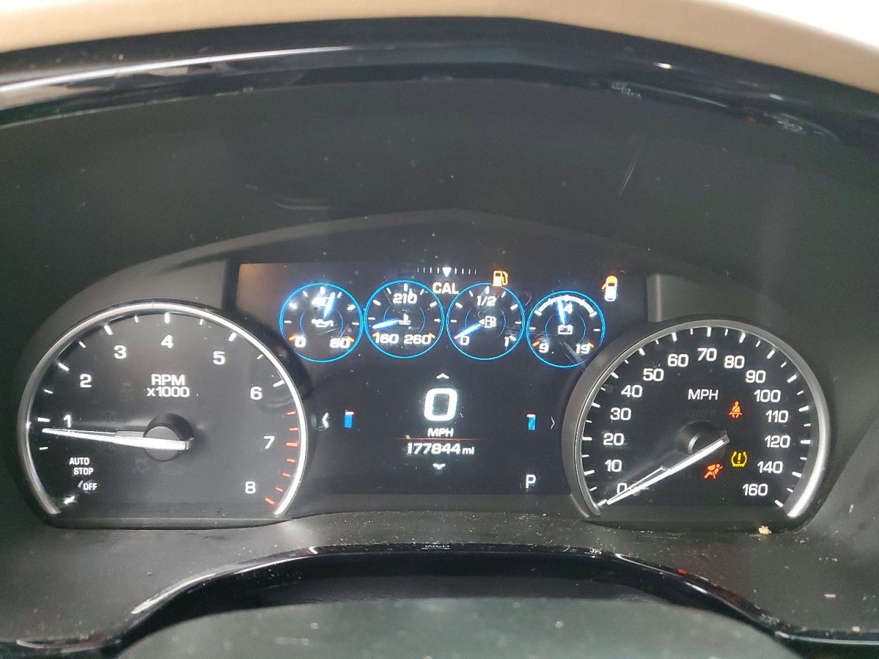 2017 CADILLAC XT5