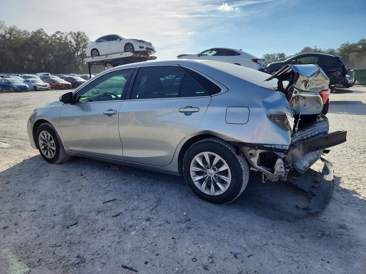 2016 TOYOTA CAMRY