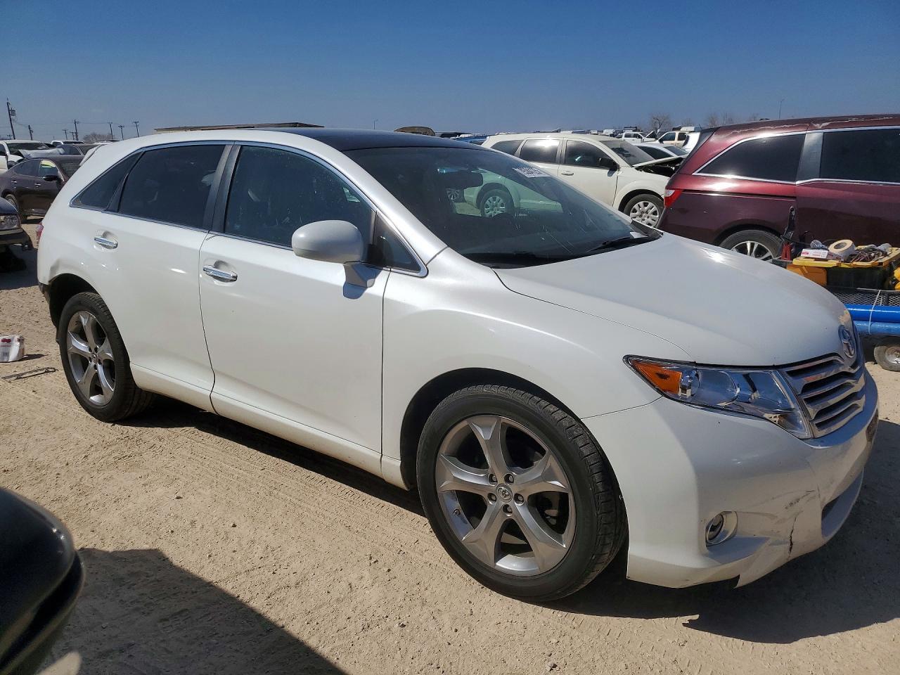 2010 TOYOTA VENZA