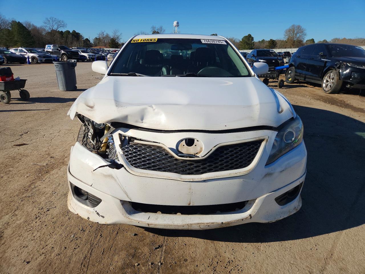 2011 TOYOTA CAMRY
