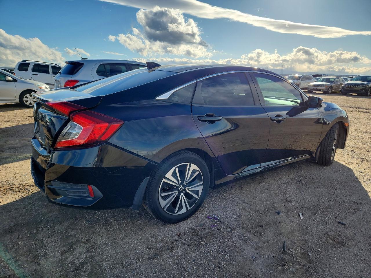 2017 HONDA CIVIC