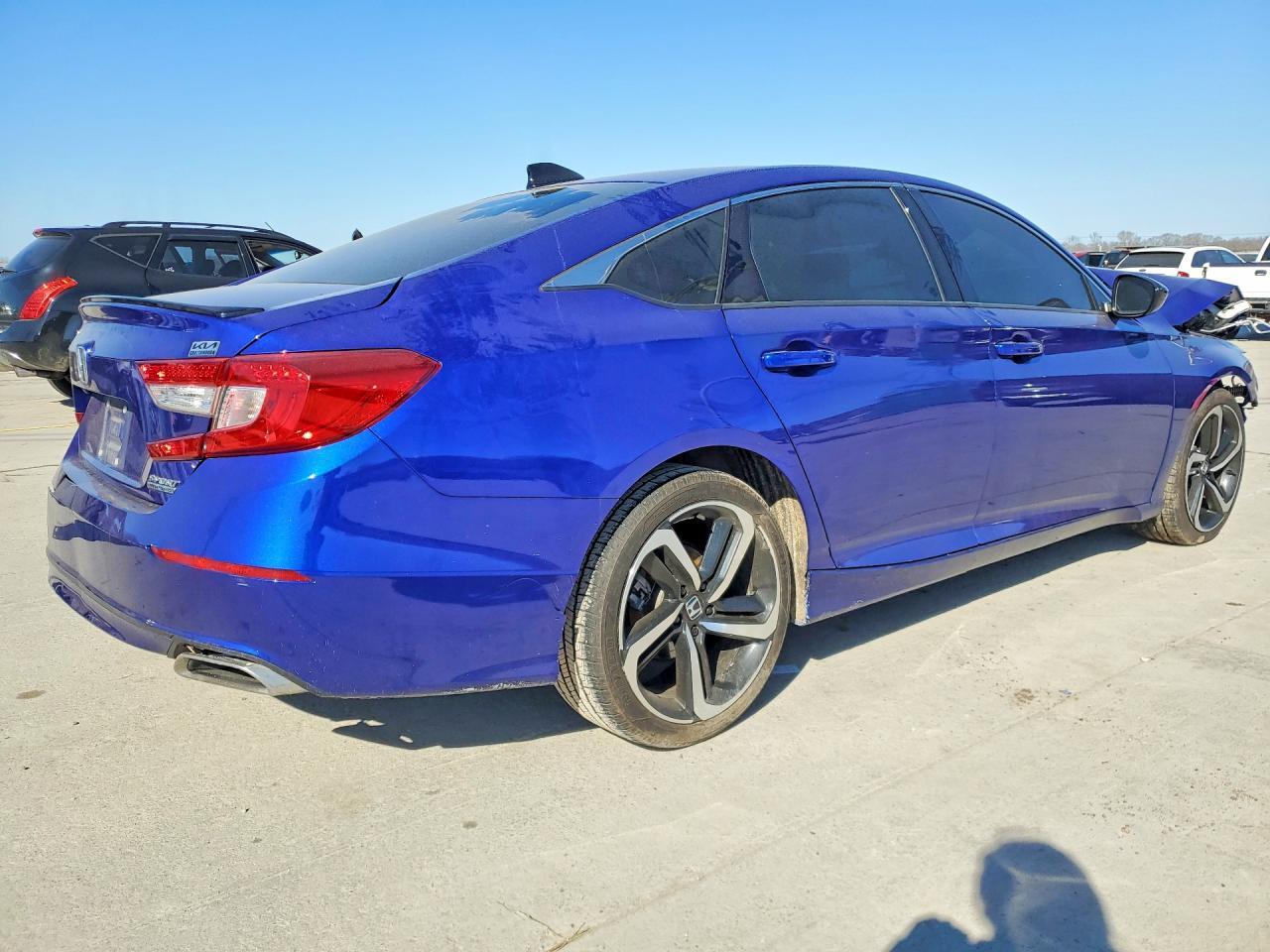 2022 HONDA ACCORD