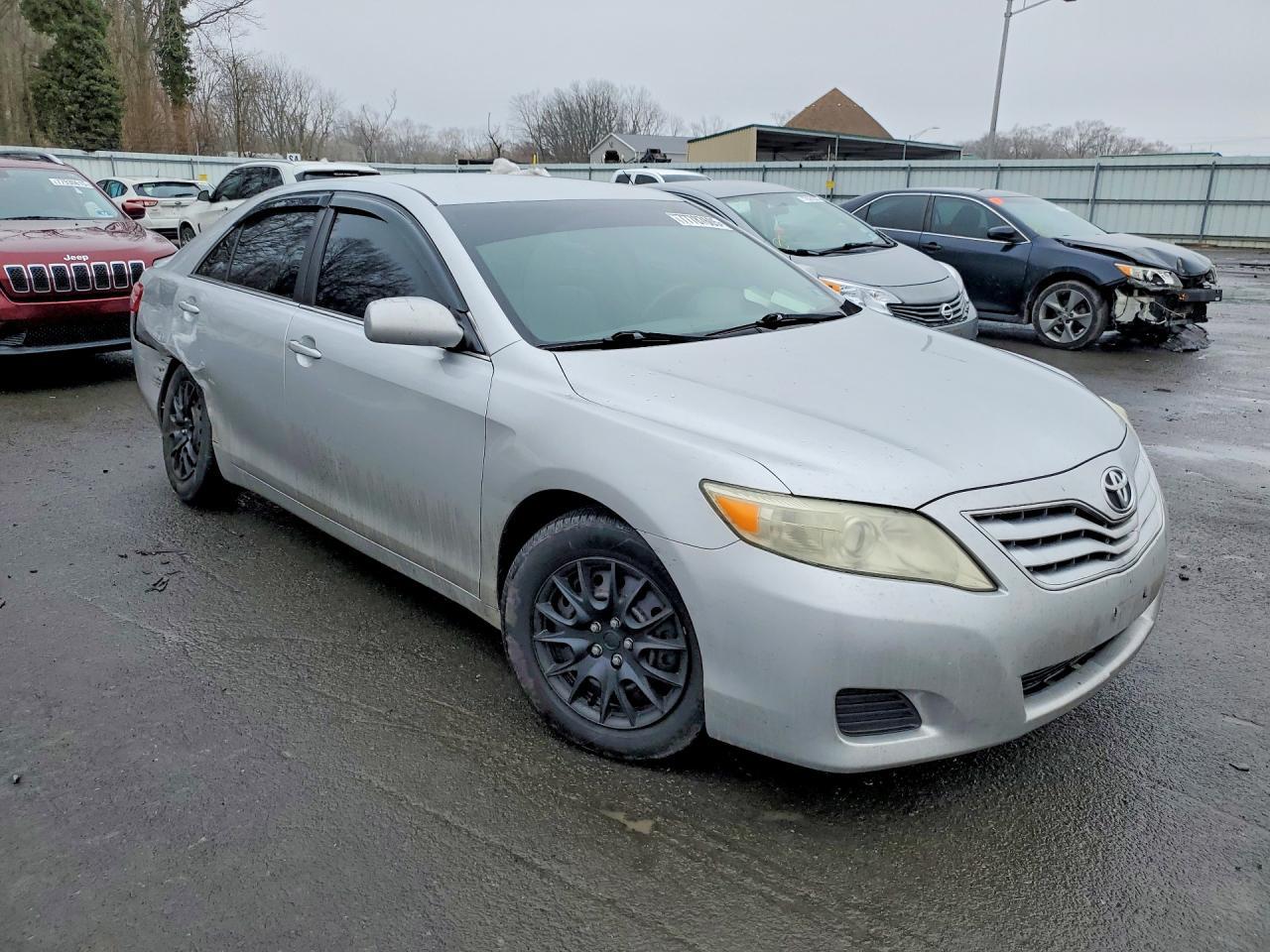 2010 TOYOTA CAMRY