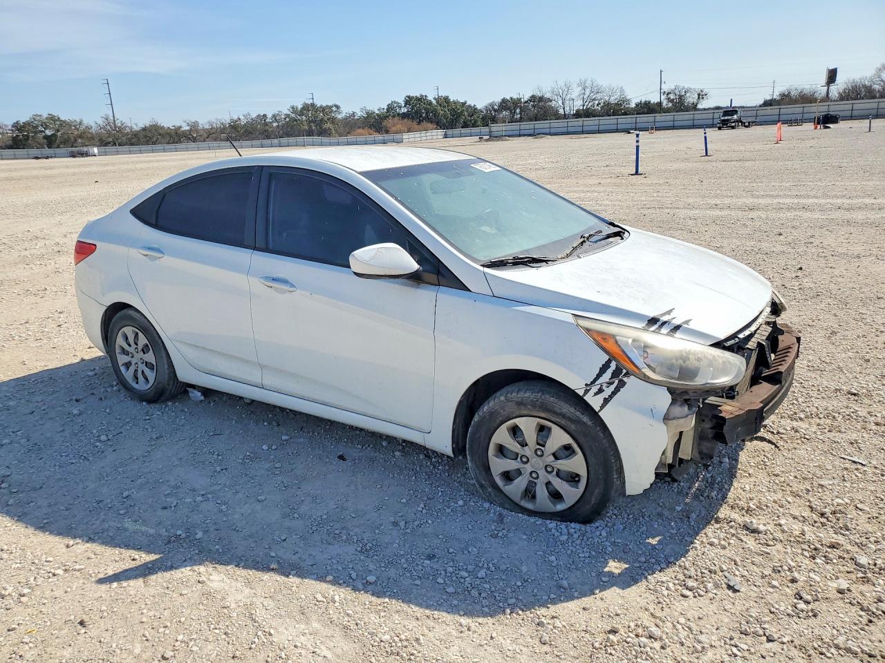2016 HYUNDAI ACCENT