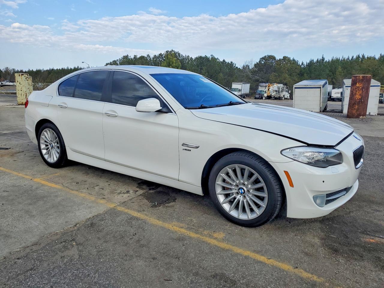 2011 BMW 5 series