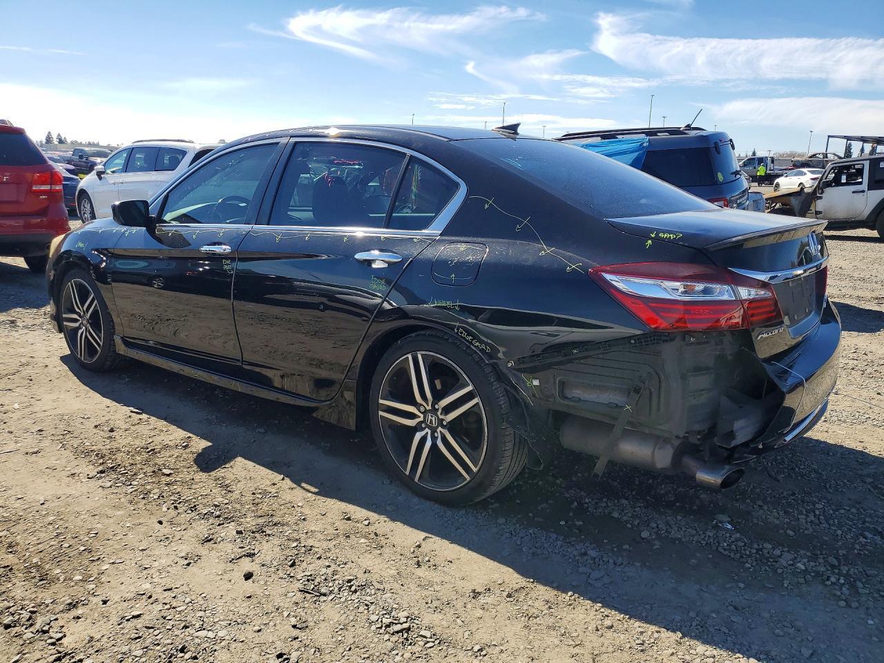 2017 HONDA ACCORD