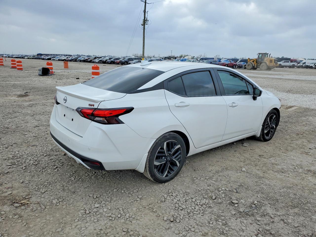 2023 NISSAN VERSA