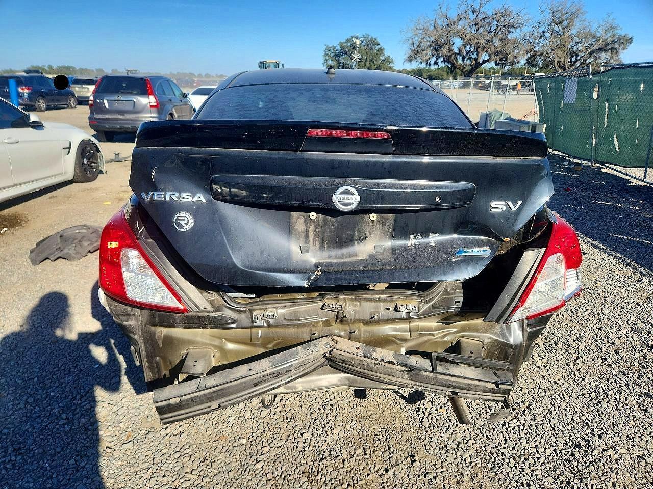 2016 NISSAN VERSA
