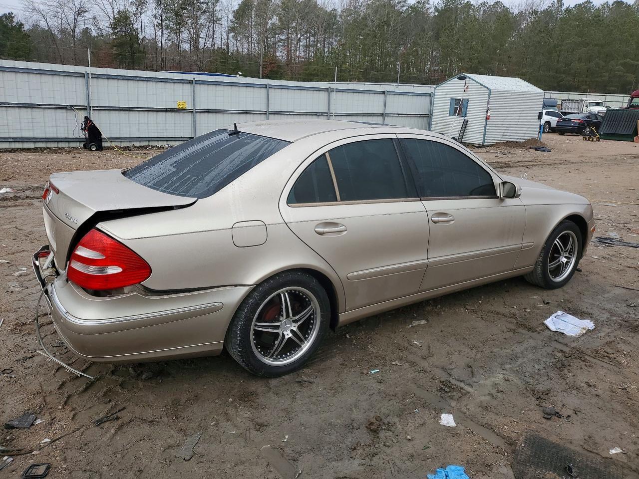 2004 MERCEDES-BENZ E-Class