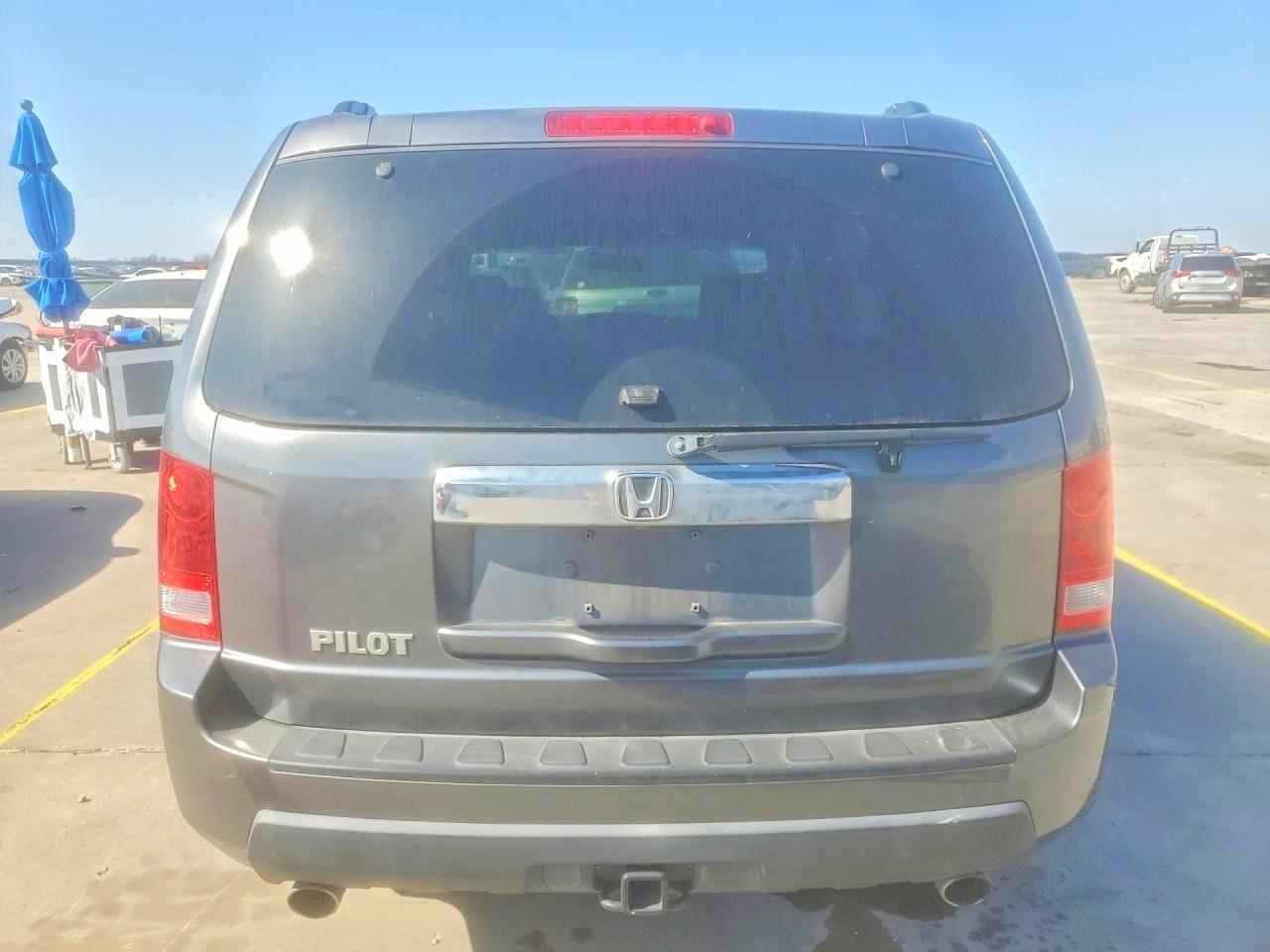 2011 HONDA PILOT
