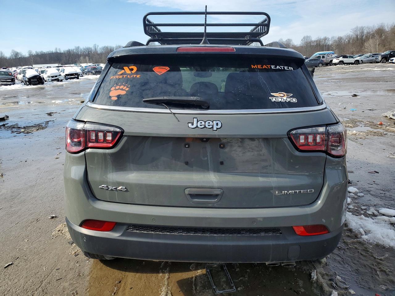 2022 JEEP Compass