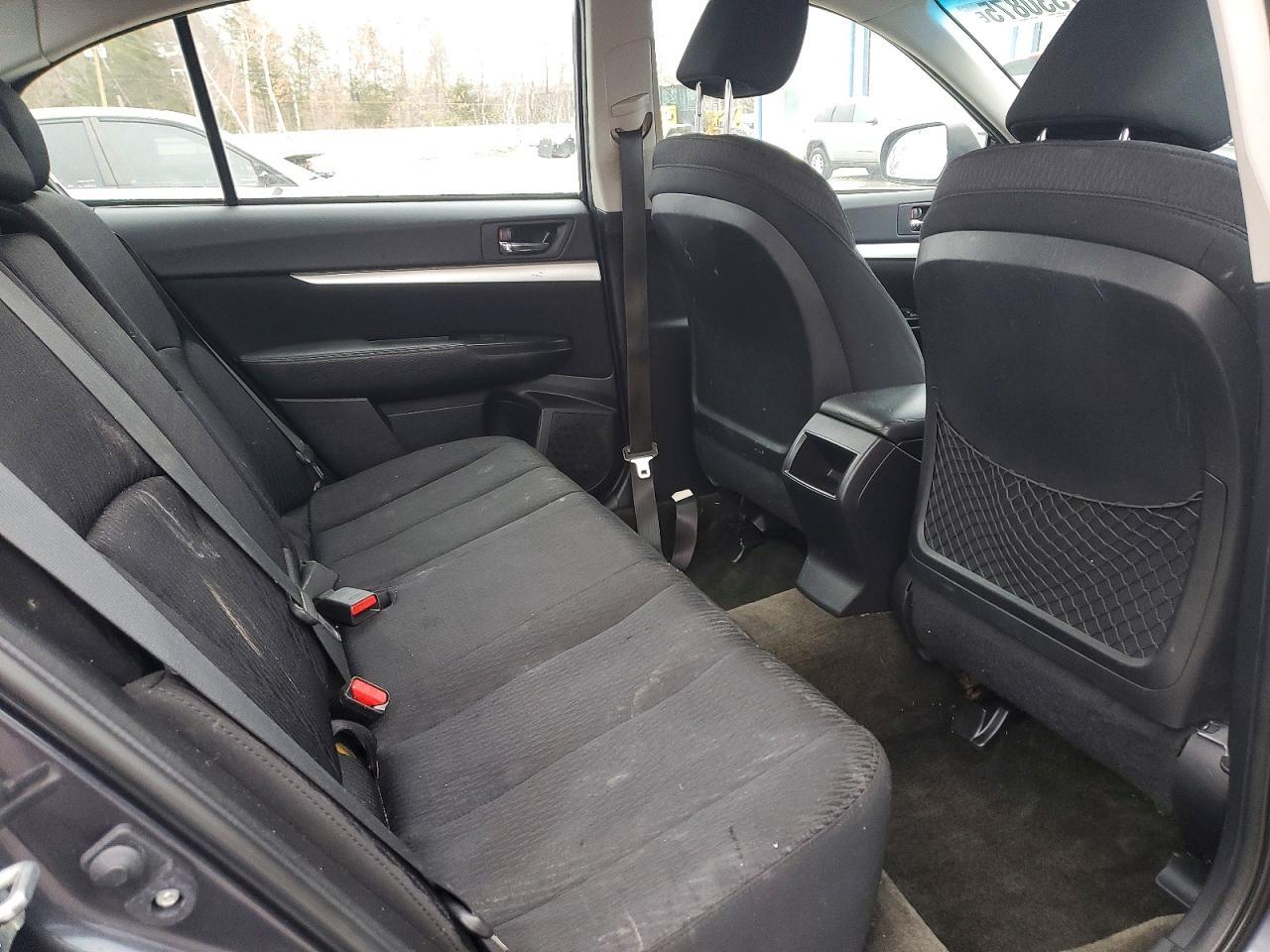 2012 SUBARU Legacy