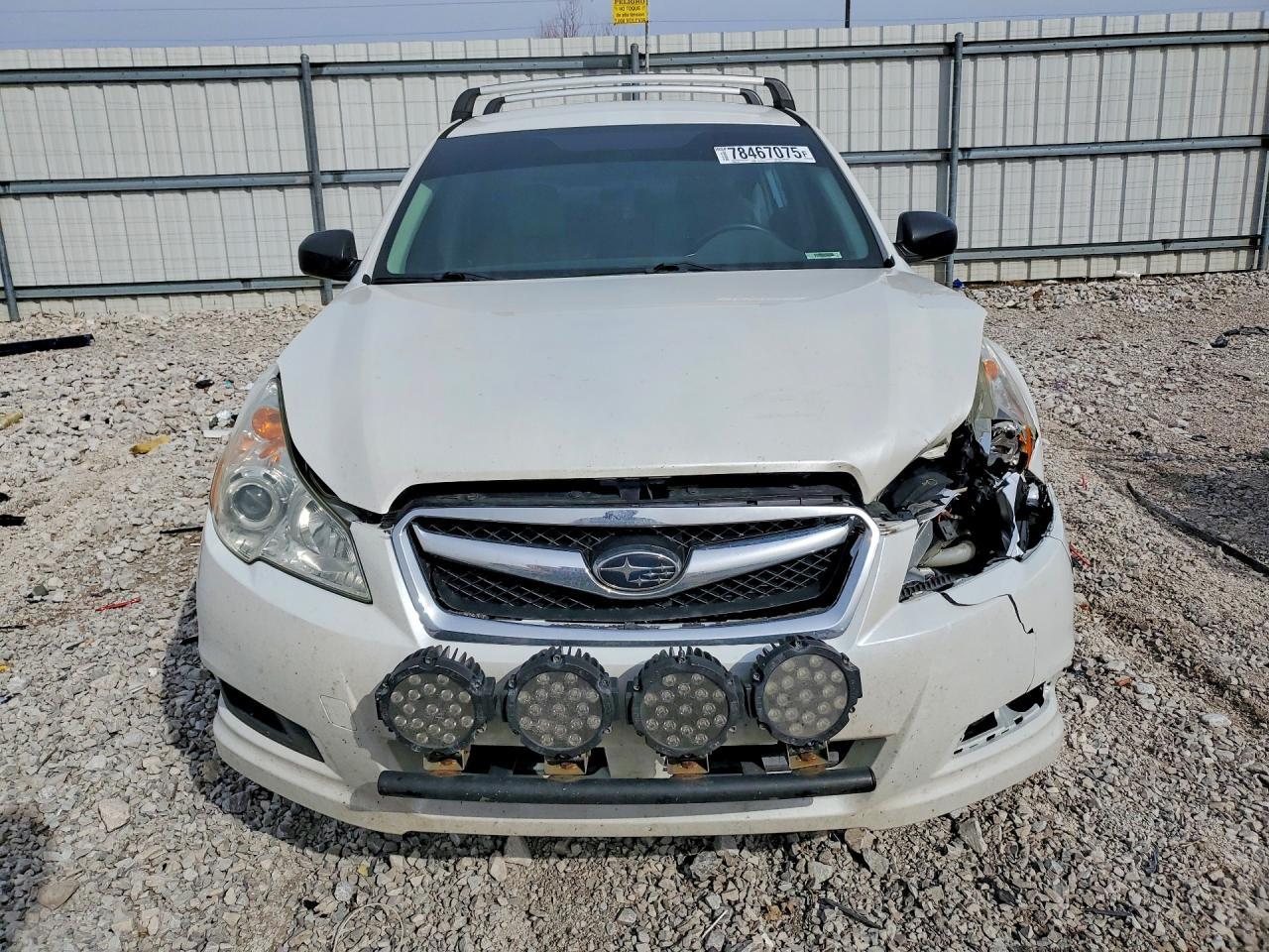 2011 SUBARU Legacy