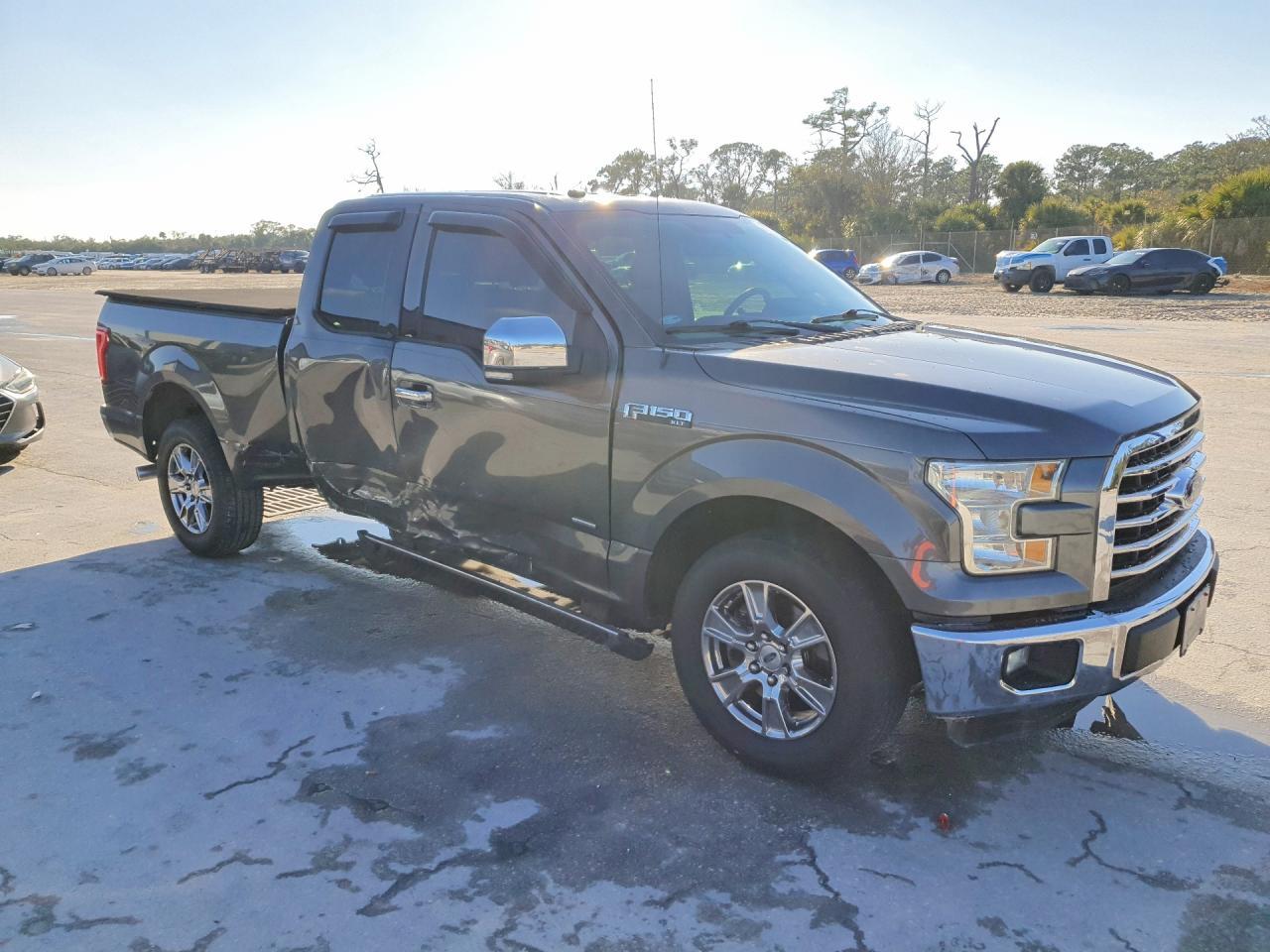 2016 FORD F-150