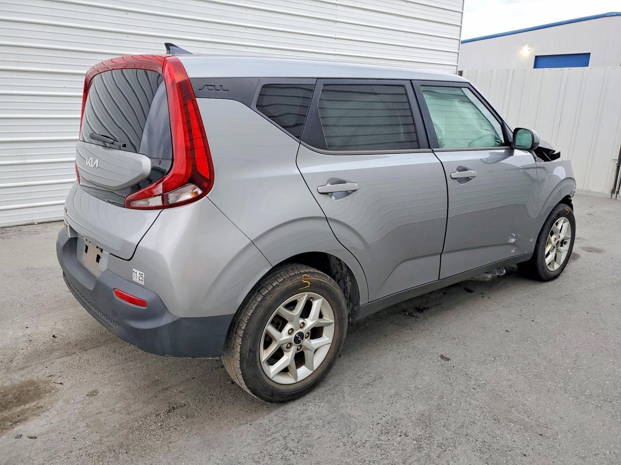 2022 KIA SOUL