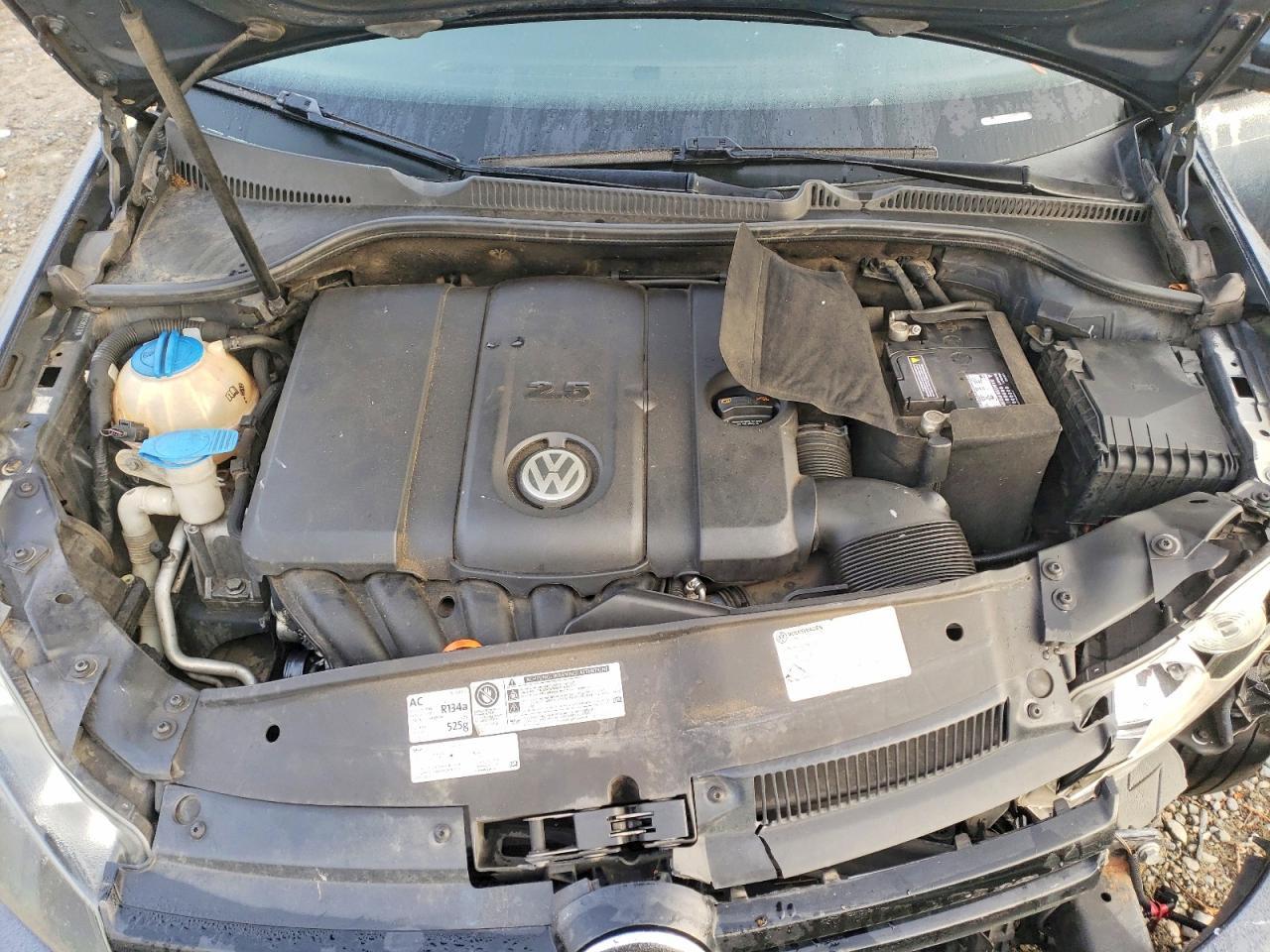 2014 VOLKSWAGEN GOLF