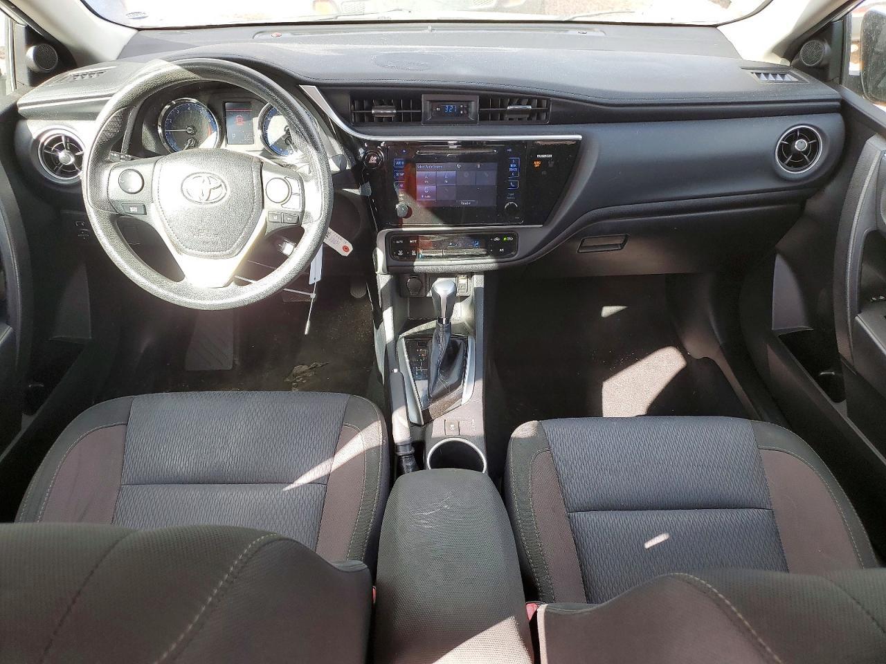 2017 TOYOTA COROLLA