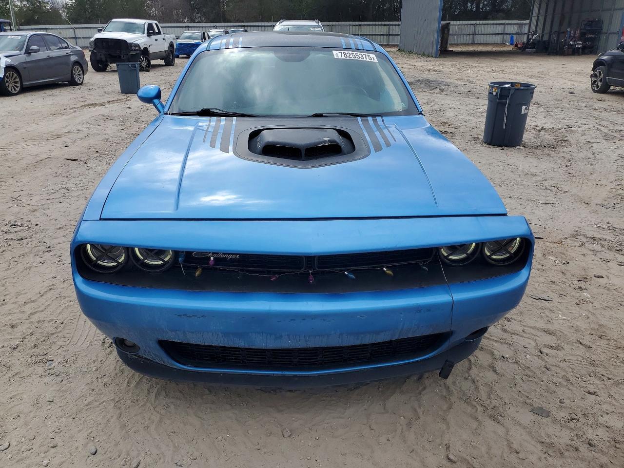2015 DODGE Challenger
