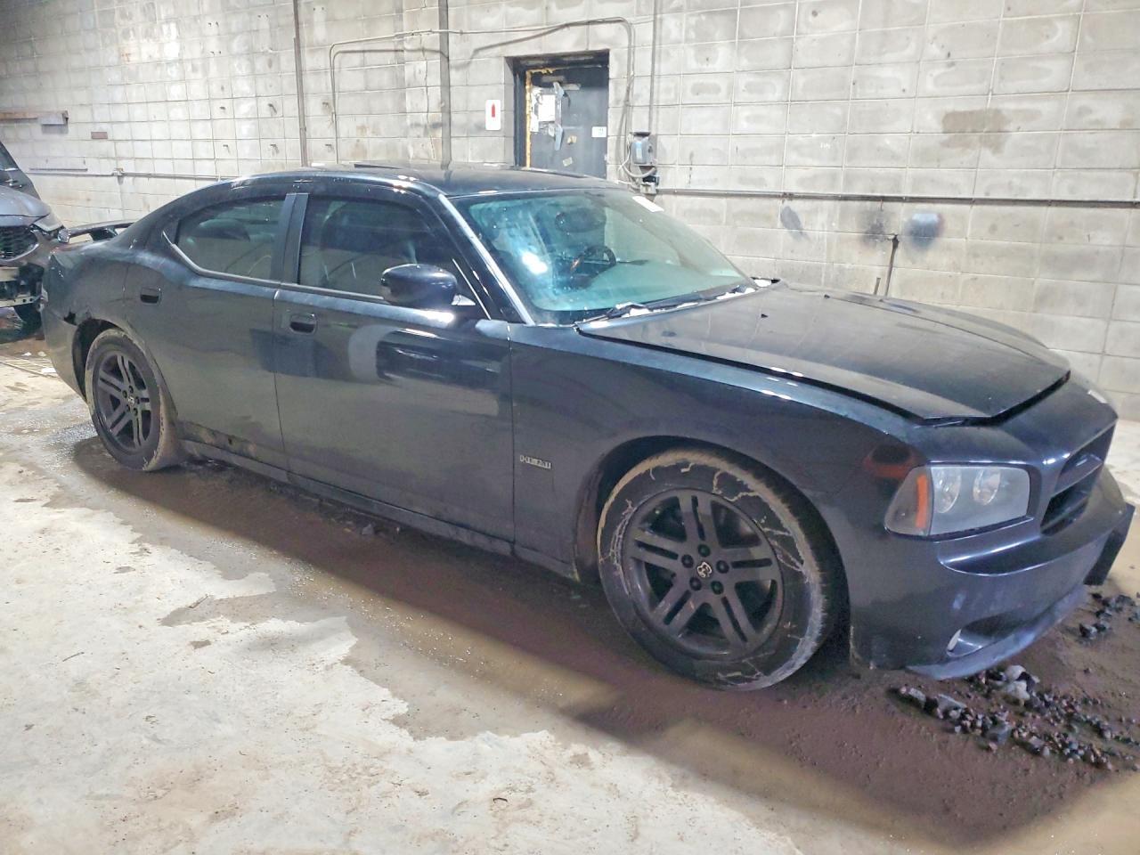 2006 DODGE CHARGER