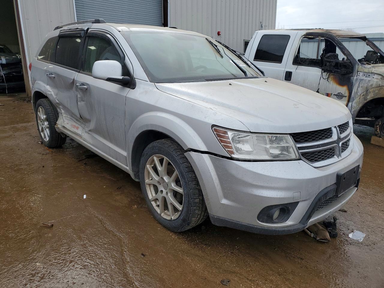 2011 DODGE JOURNEY