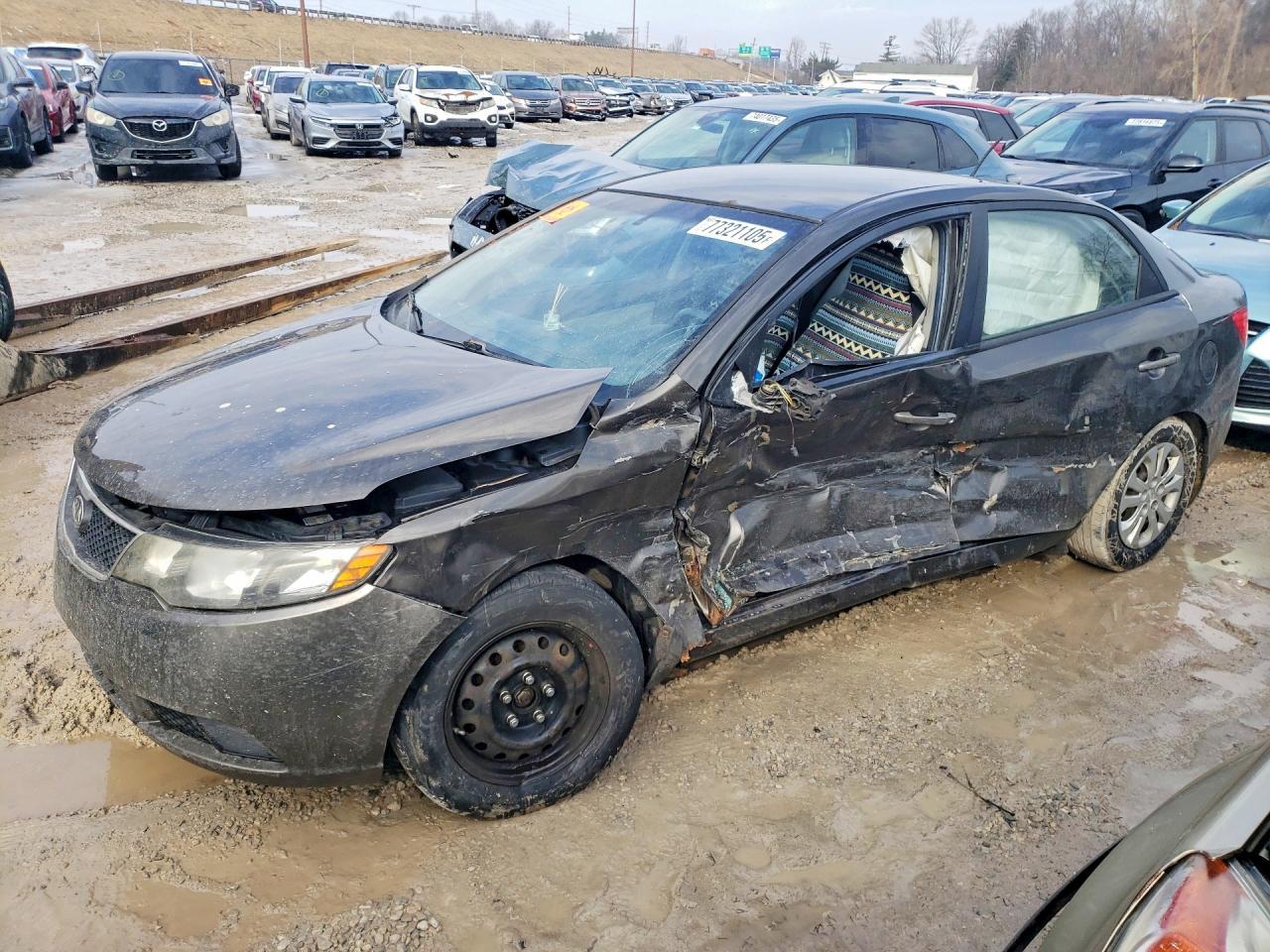 2010 KIA FORTE