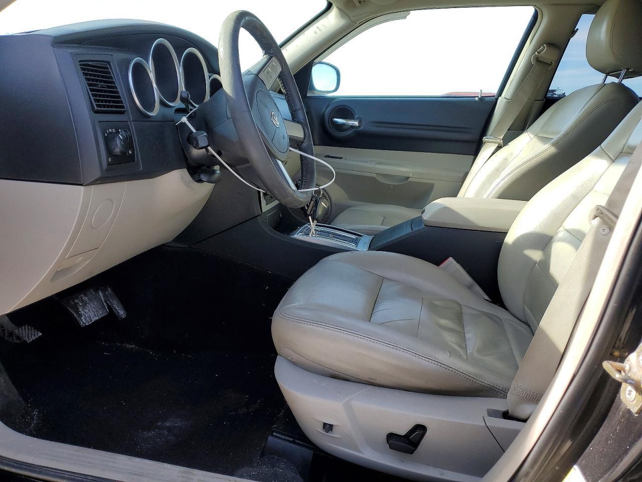 2006 DODGE MAGNUM
