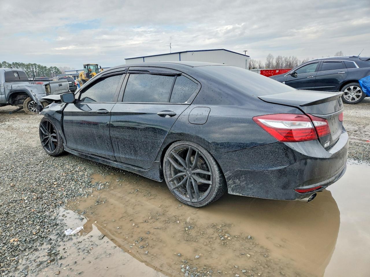 2017 HONDA ACCORD