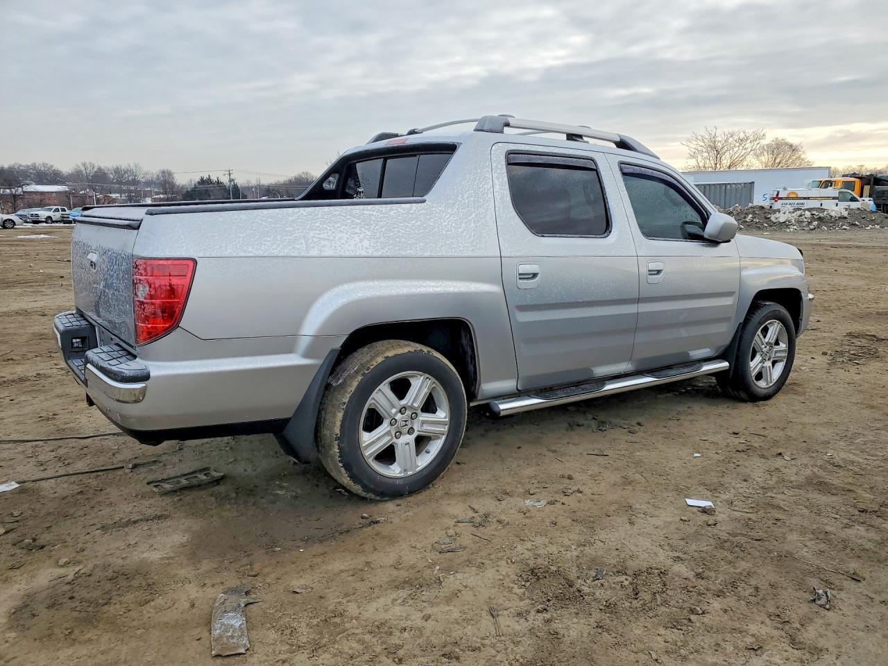 2011 HONDA Ridgeline