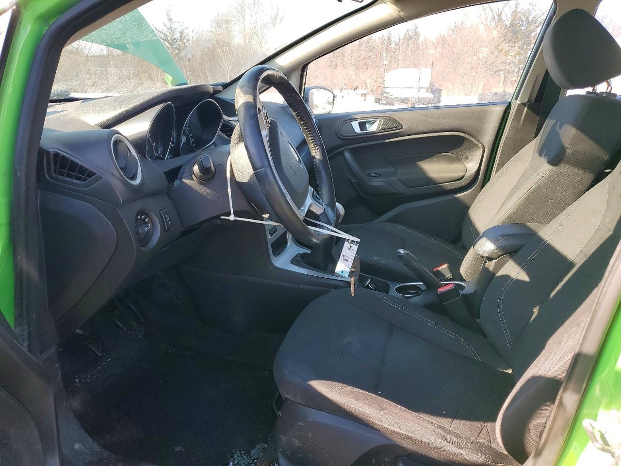 2015 FORD Fiesta
