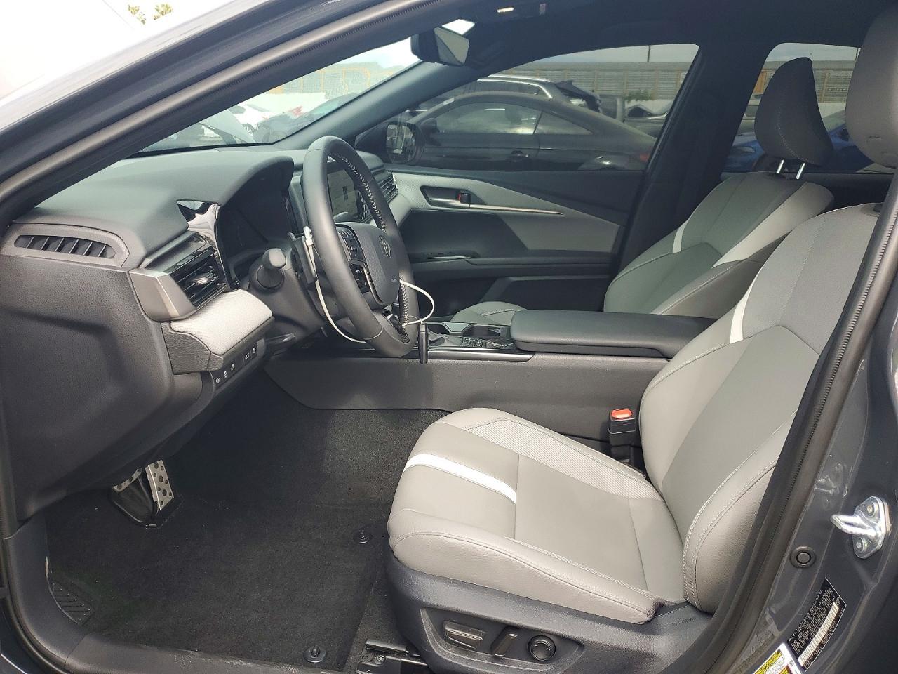 2026 TOYOTA CAMRY