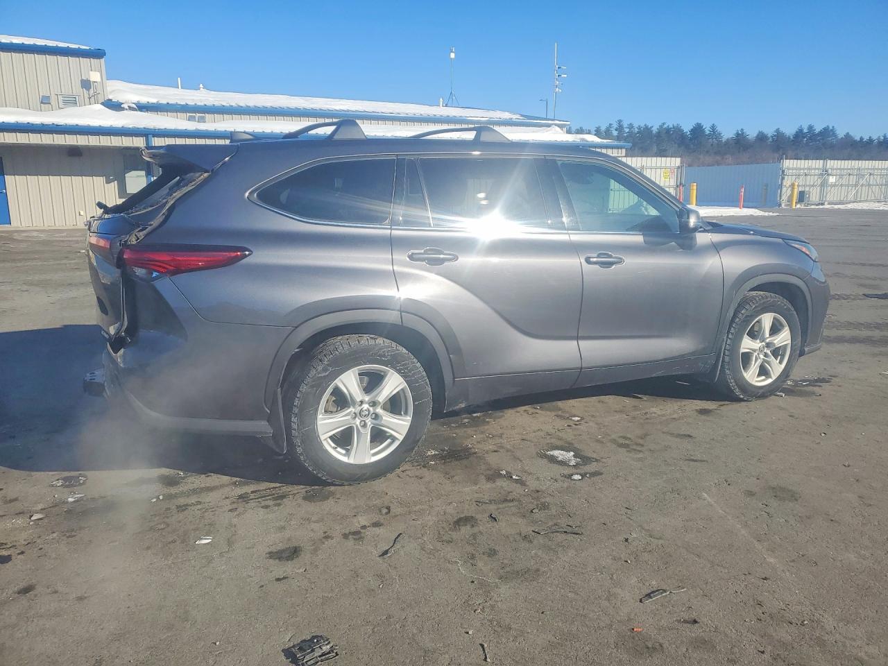 2022 TOYOTA HIGHLANDER
