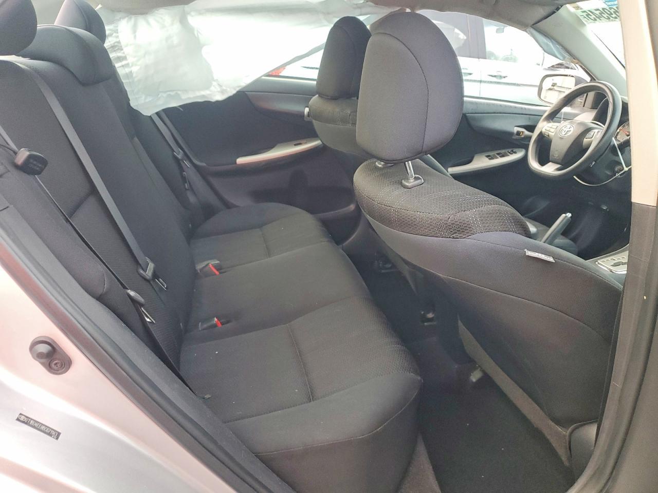 2011 TOYOTA COROLLA