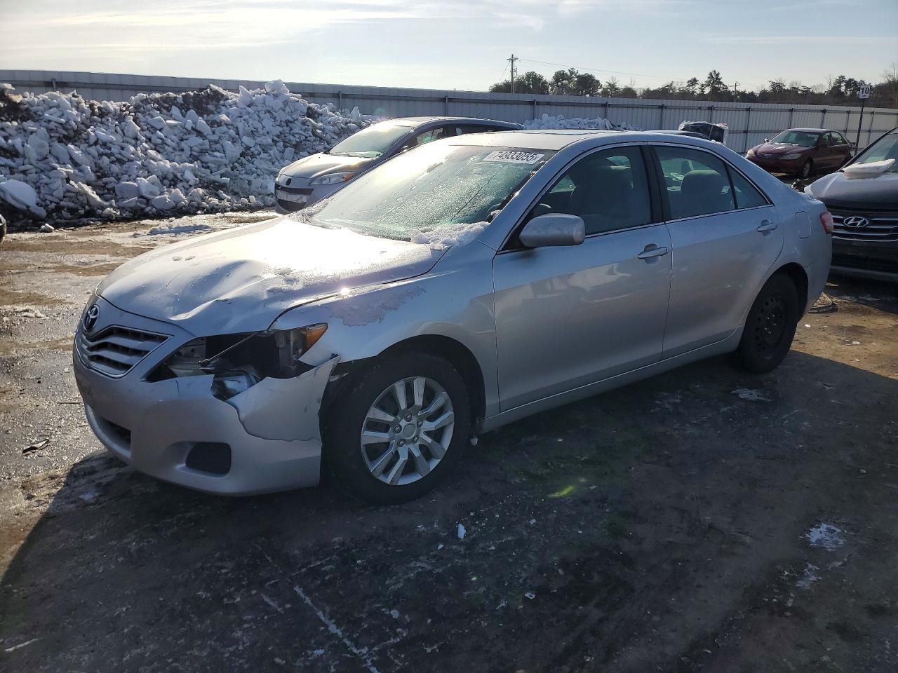 2010 TOYOTA CAMRY