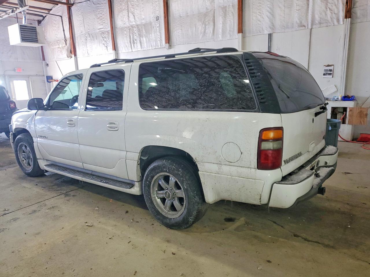 2001 GMC Denali