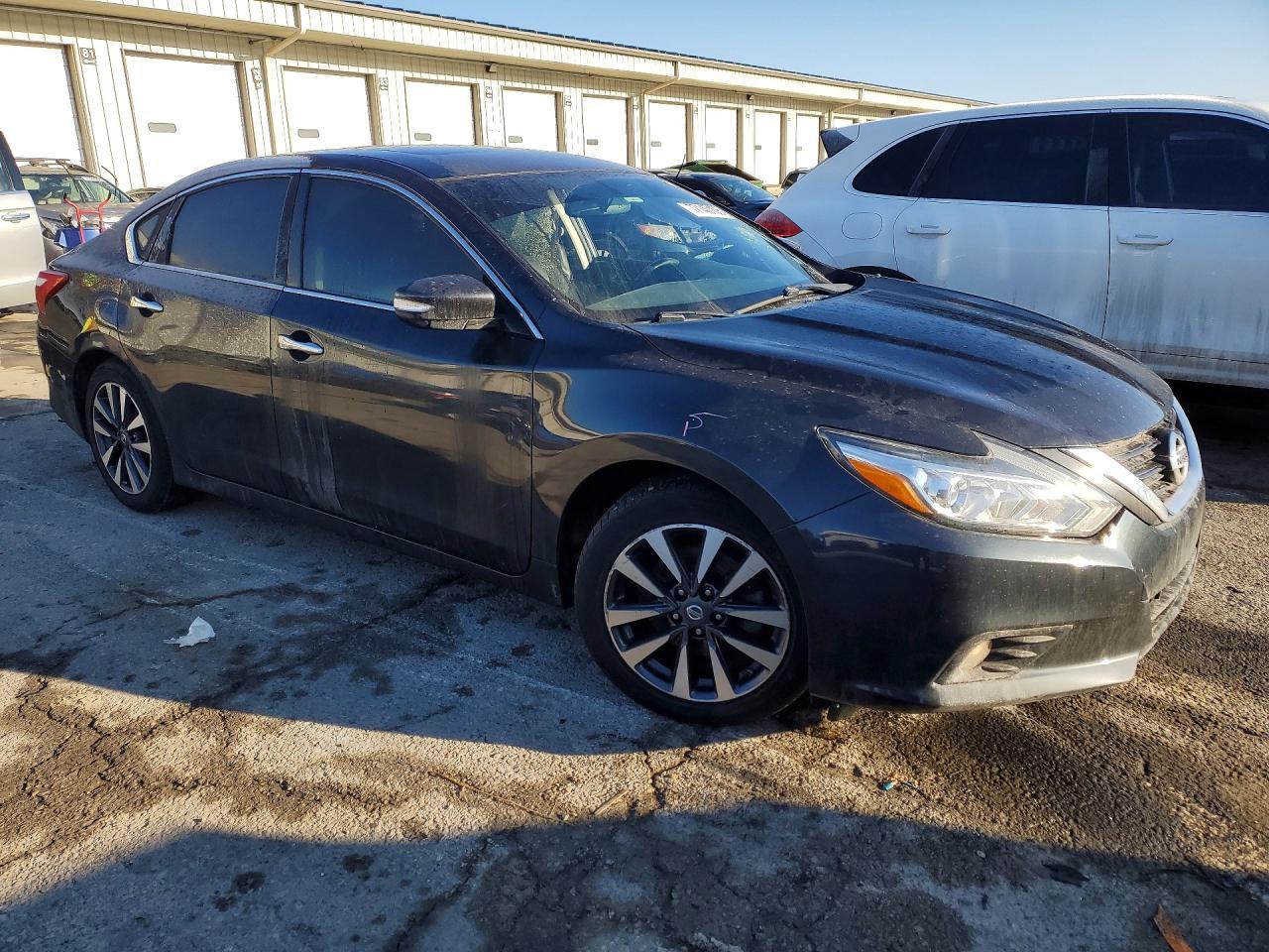 2017 NISSAN ALTIMA