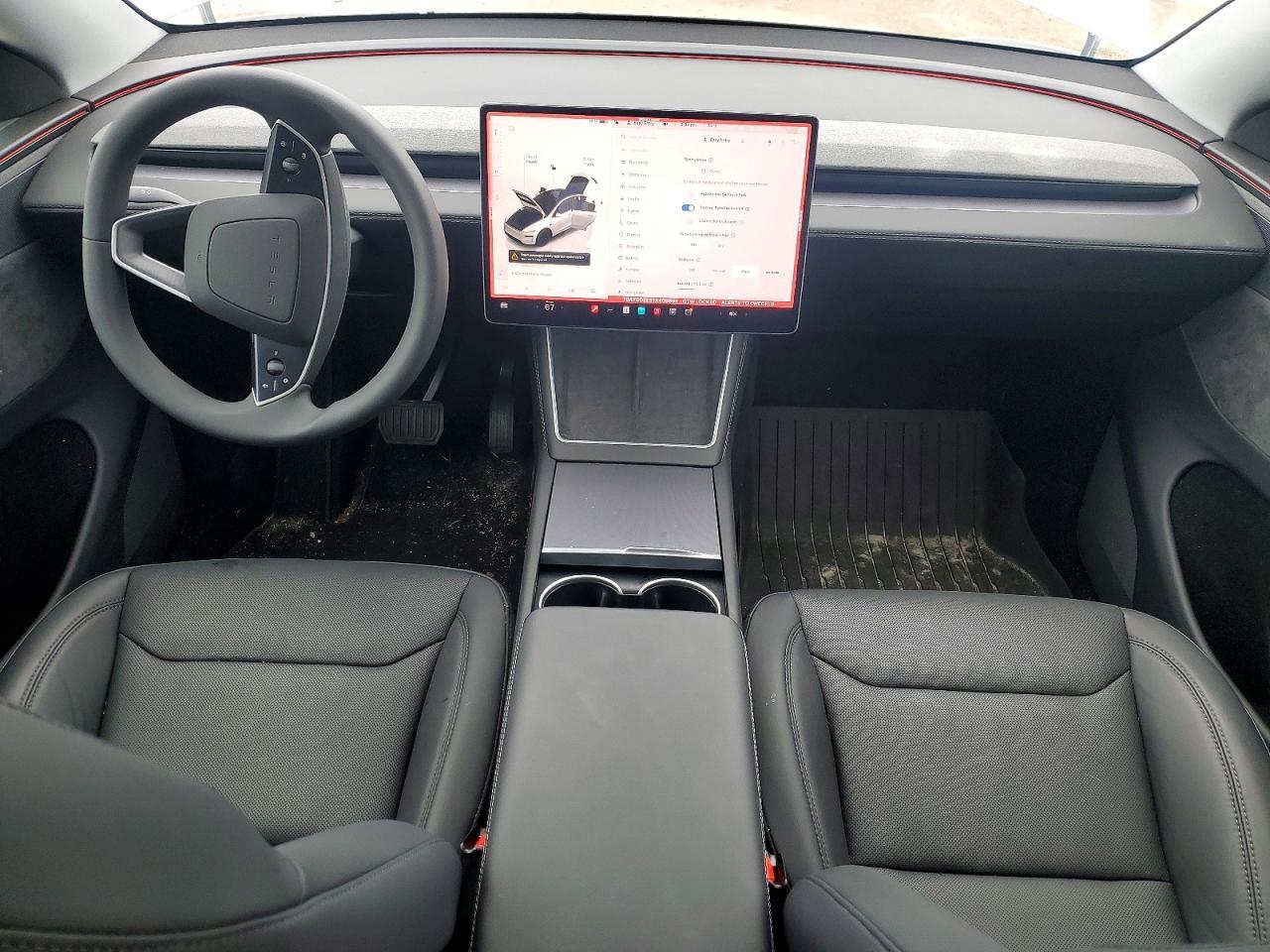 2026 TESLA MODEL Y