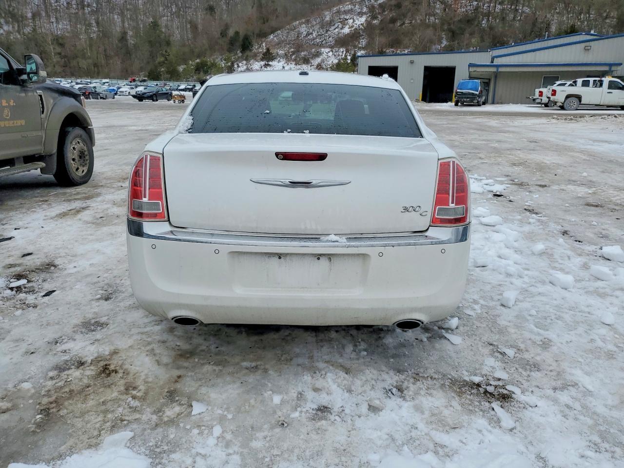 2014 CHRYSLER 300