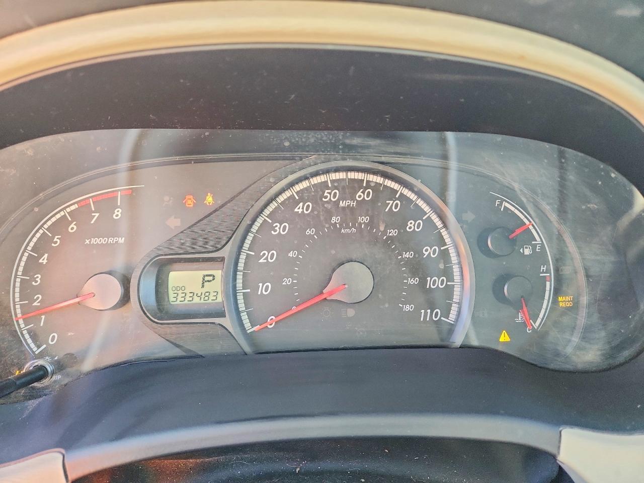 2011 TOYOTA SIENNA