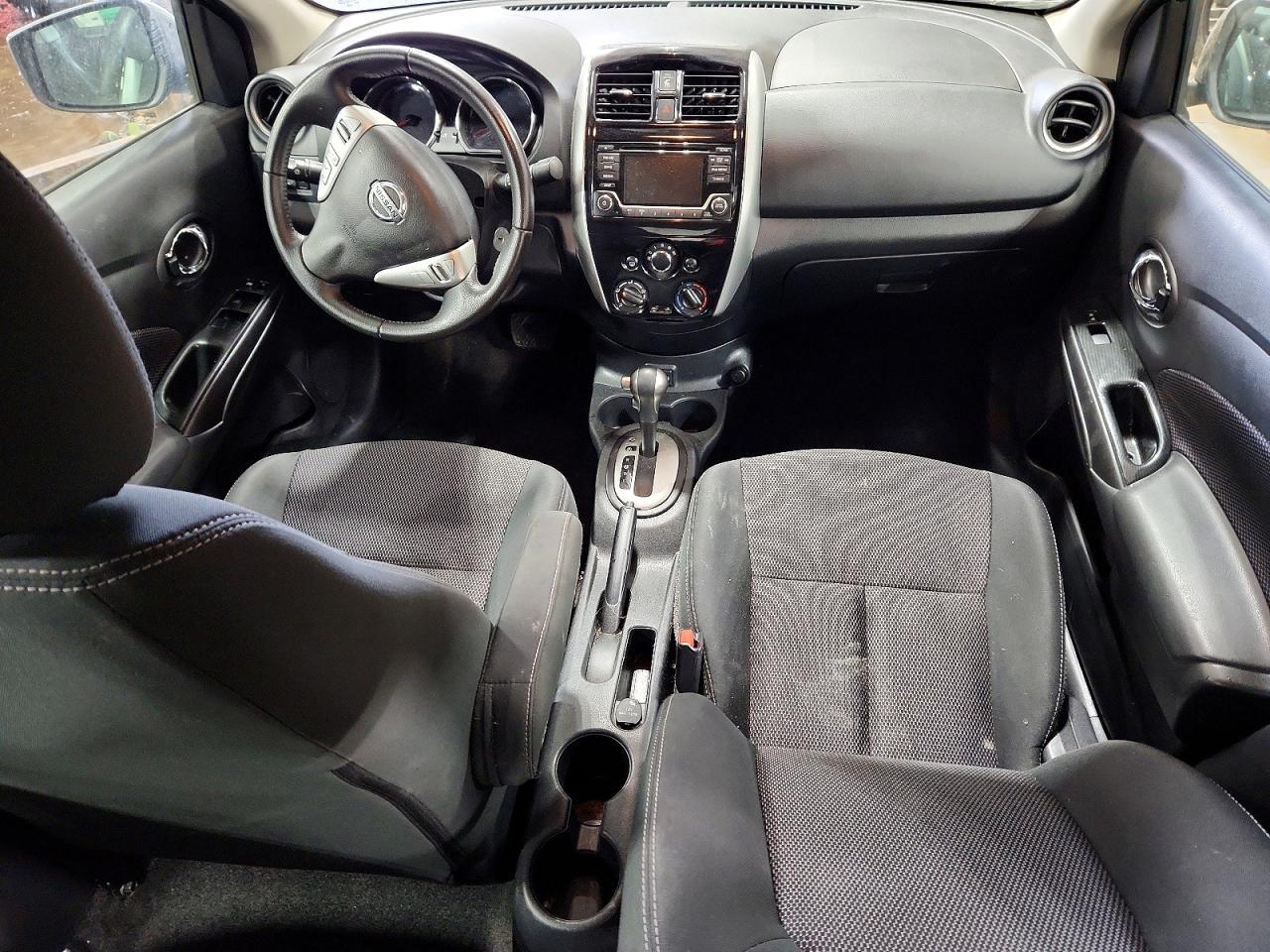 2017 NISSAN VERSA