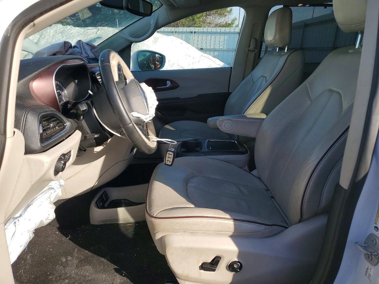 2020 CHRYSLER Pacifica