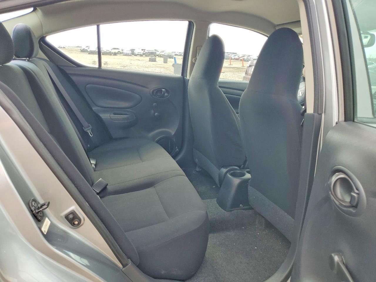 2013 NISSAN VERSA