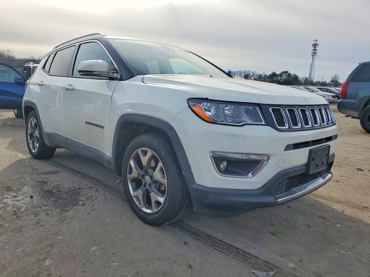 2020 JEEP Compass