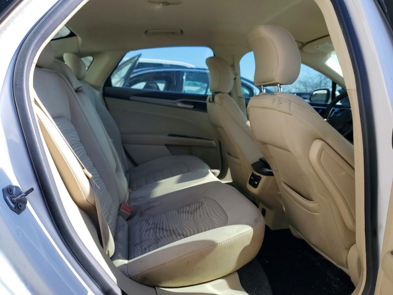 2016 FORD FUSION