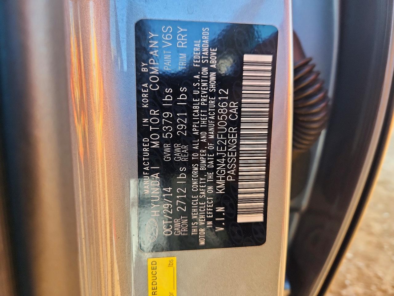 2015 HYUNDAI GENESIS