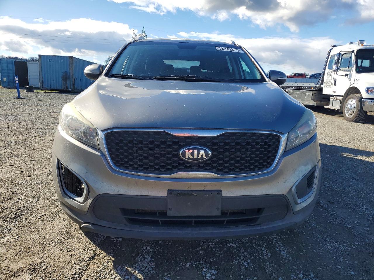 2017 KIA SORENTO