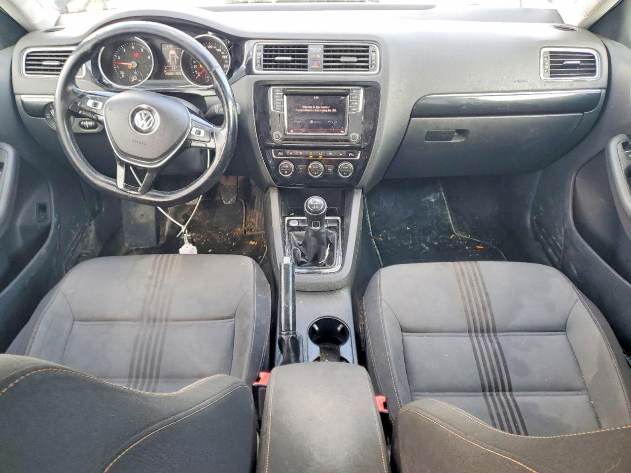 2017 VOLKSWAGEN JETTA
