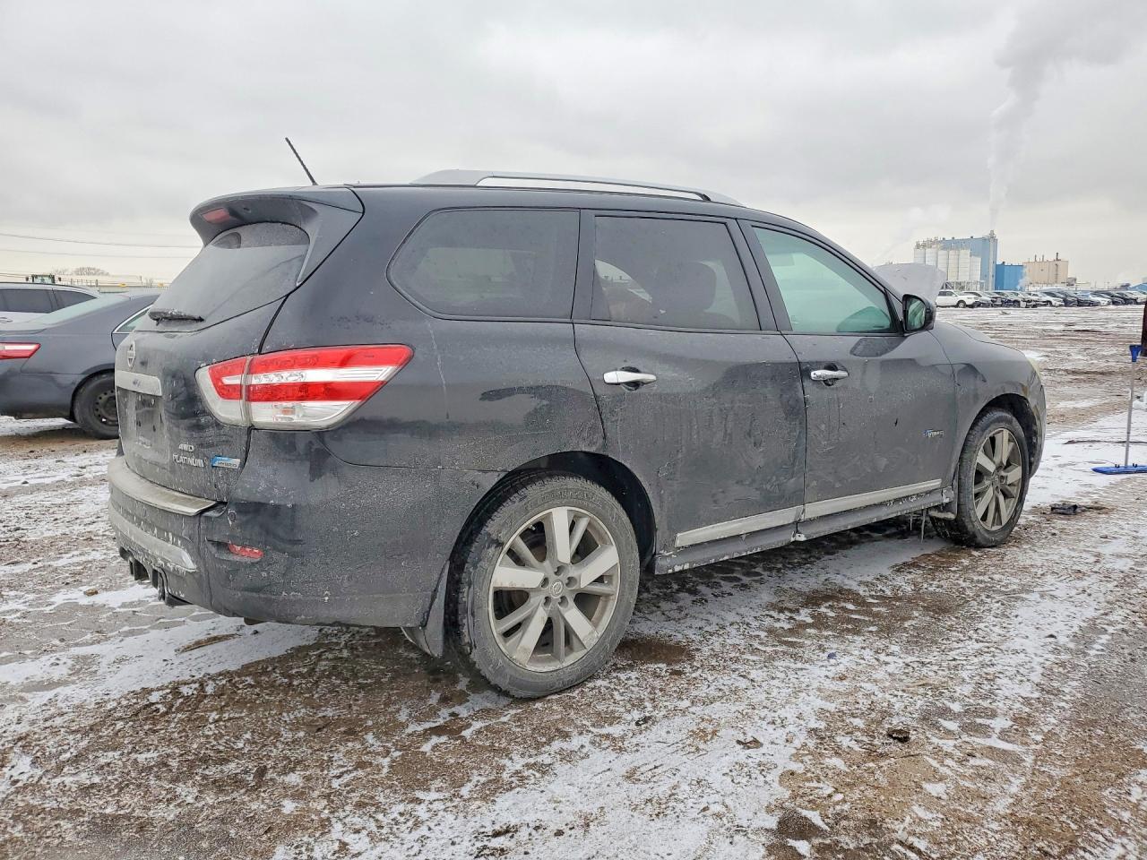 2014 NISSAN PATHFINDER